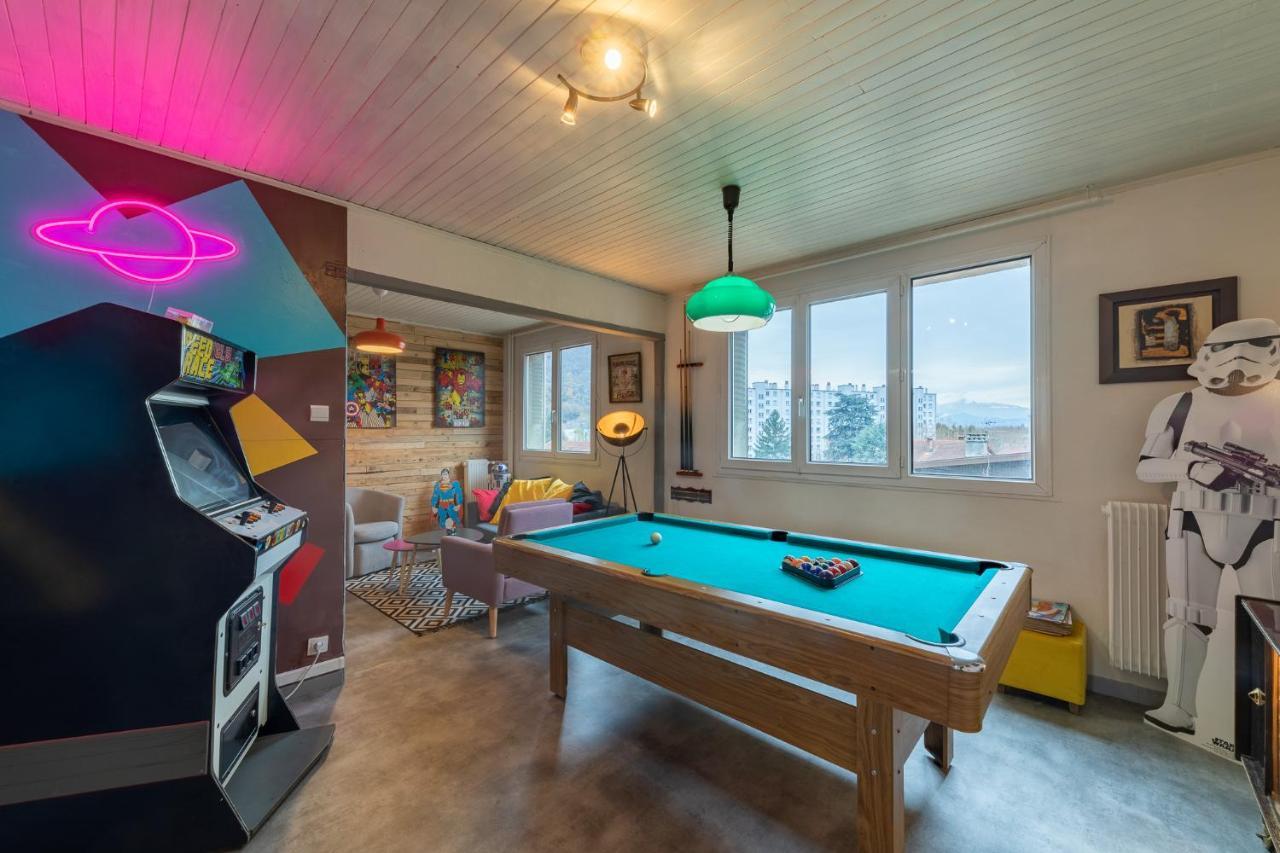 Back To The 80's Apartment *